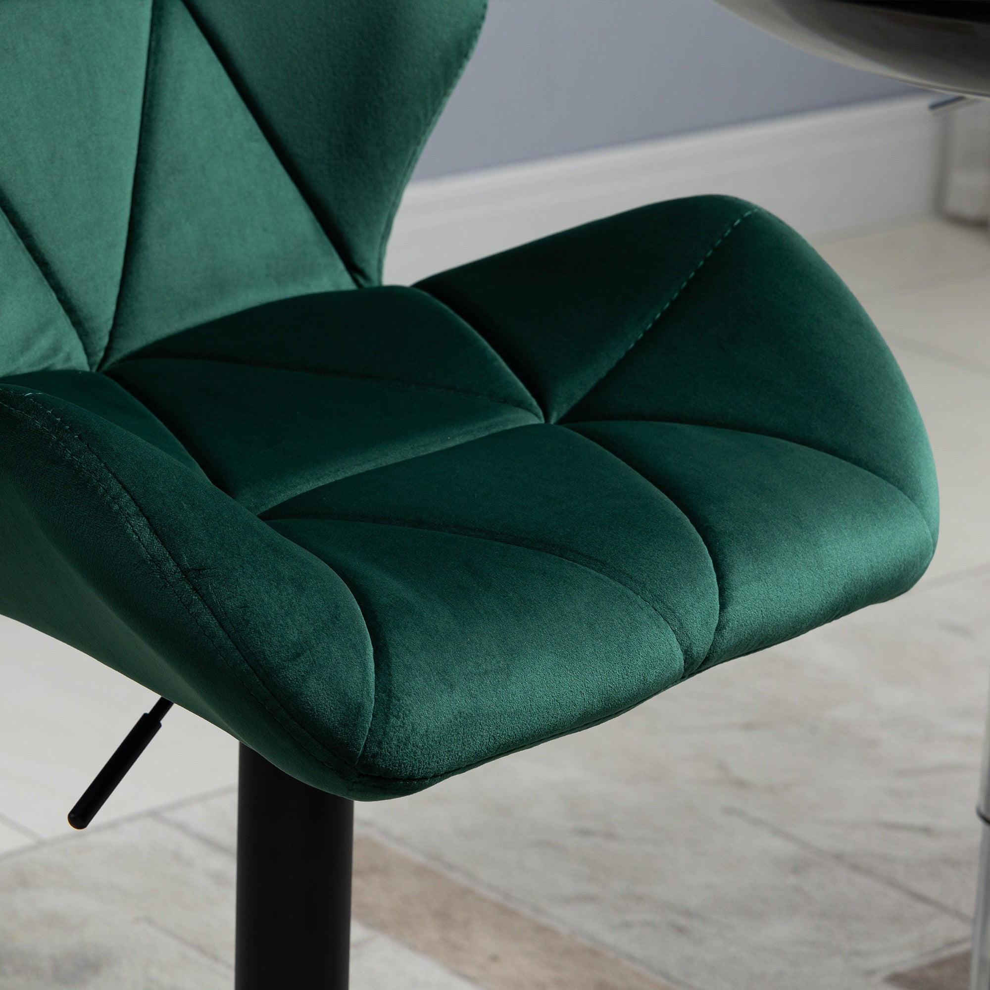 Easycomfort Set 2 Sgabelli da Bar, Altezza Regolabile with Base in Metallo e Seduta in Velluto, Sgabelli Moderni with Schienale e Poggiapiedi, 46x48x83-104cm, Verde