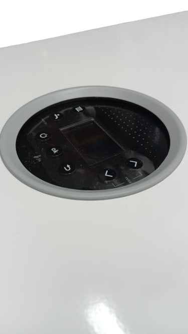 AREA OCCASIONI Caldaia a Condensazione Junkers Bosch CONDENS GC 4300i 24 P Solo Riscaldamento Metano/Gpl Completa di Kit Scarico Fumi
