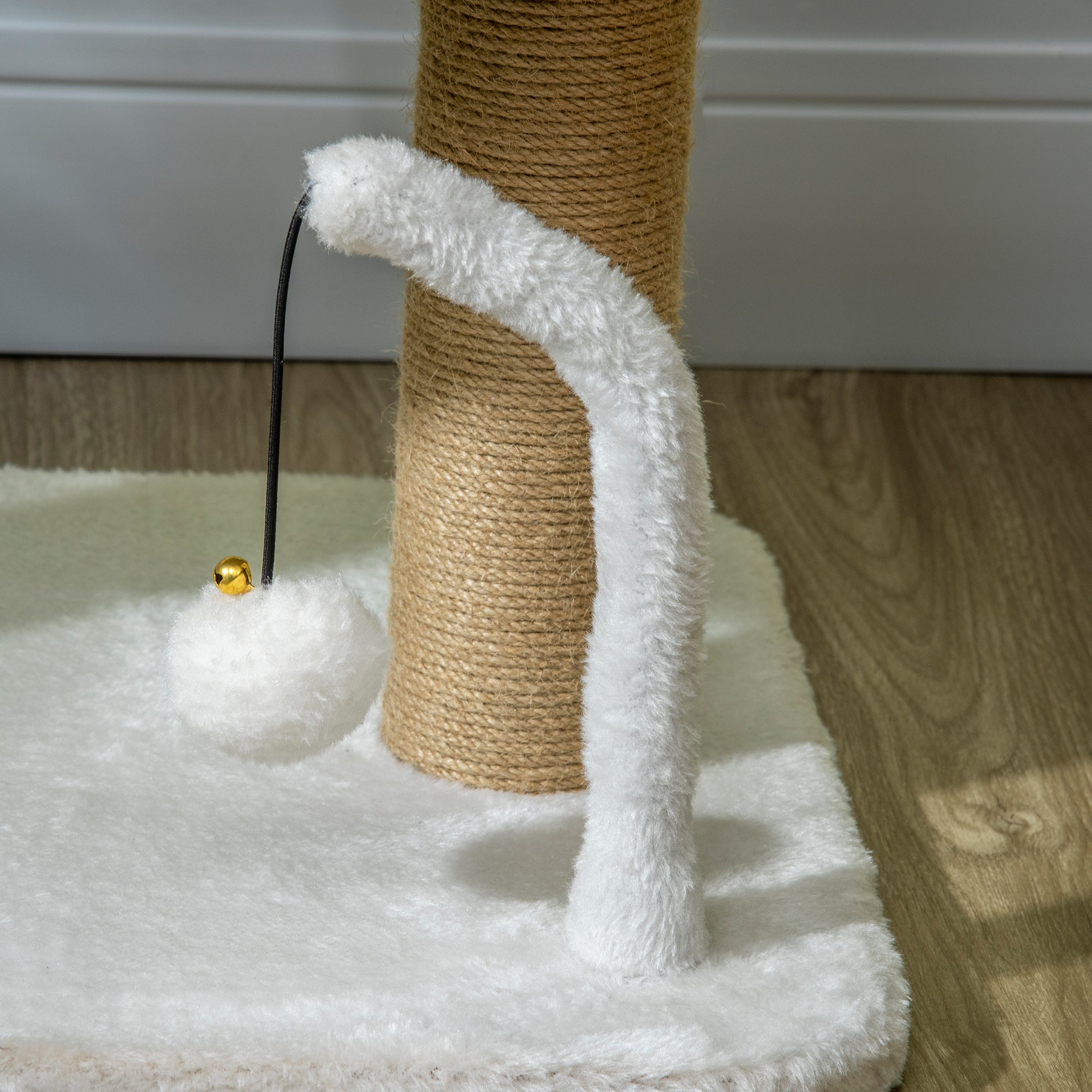 EASYCOMFORT Tower for Cats max 5kg in Chipboard with Scratching Post and Toy Balls, 48x38x42 cm, Yellow and White