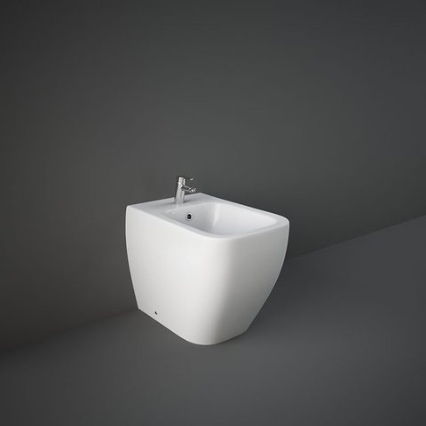 Rak Metropolitan Flush-to-Wall Floor-Mounted Bidet in Ceramic 53 x 34 cm