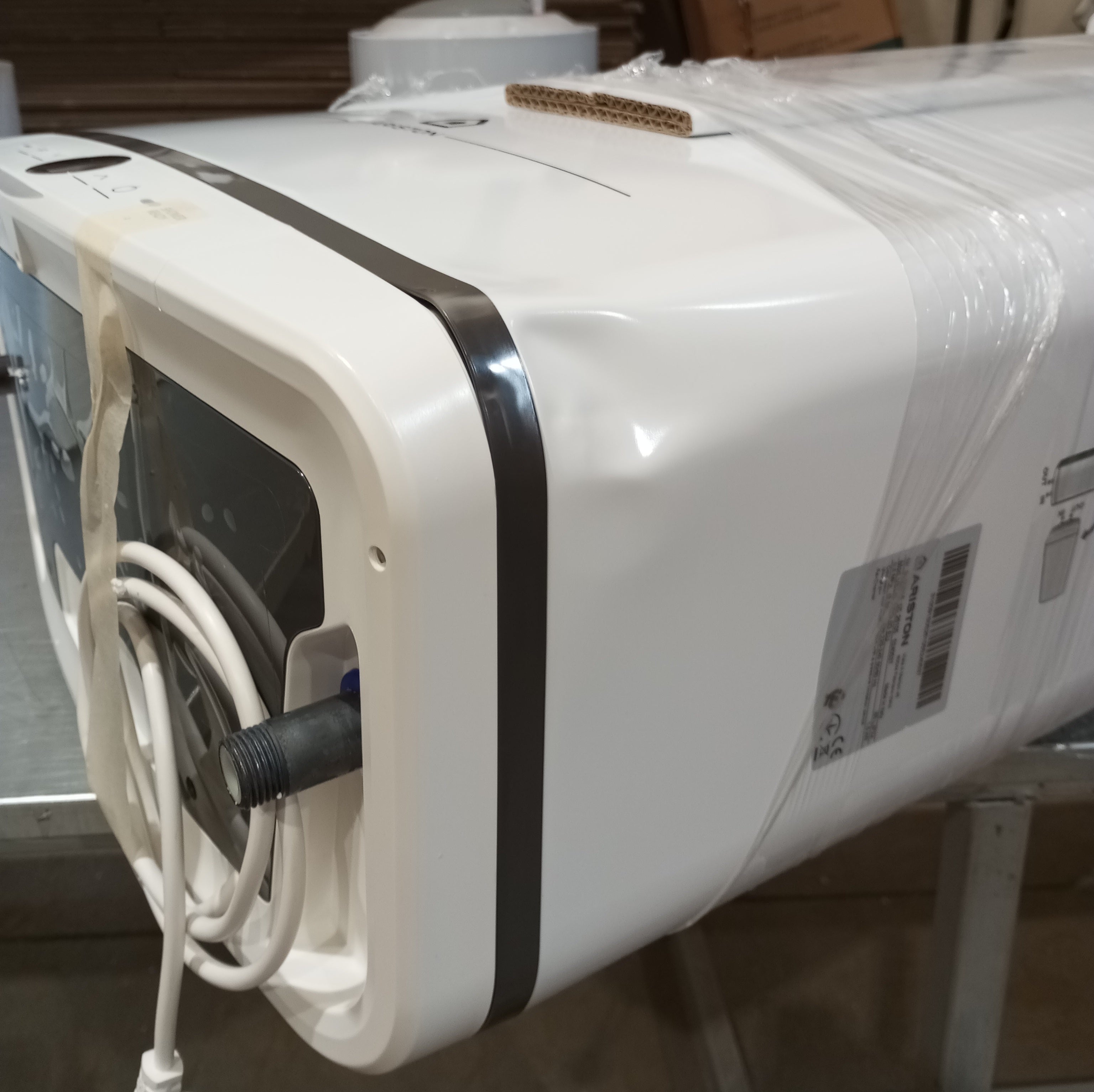 AREA OCCASIONI 5120 Scaldabagno Elettrico ad accumulo Ariston VELIS PRO 80 litri
