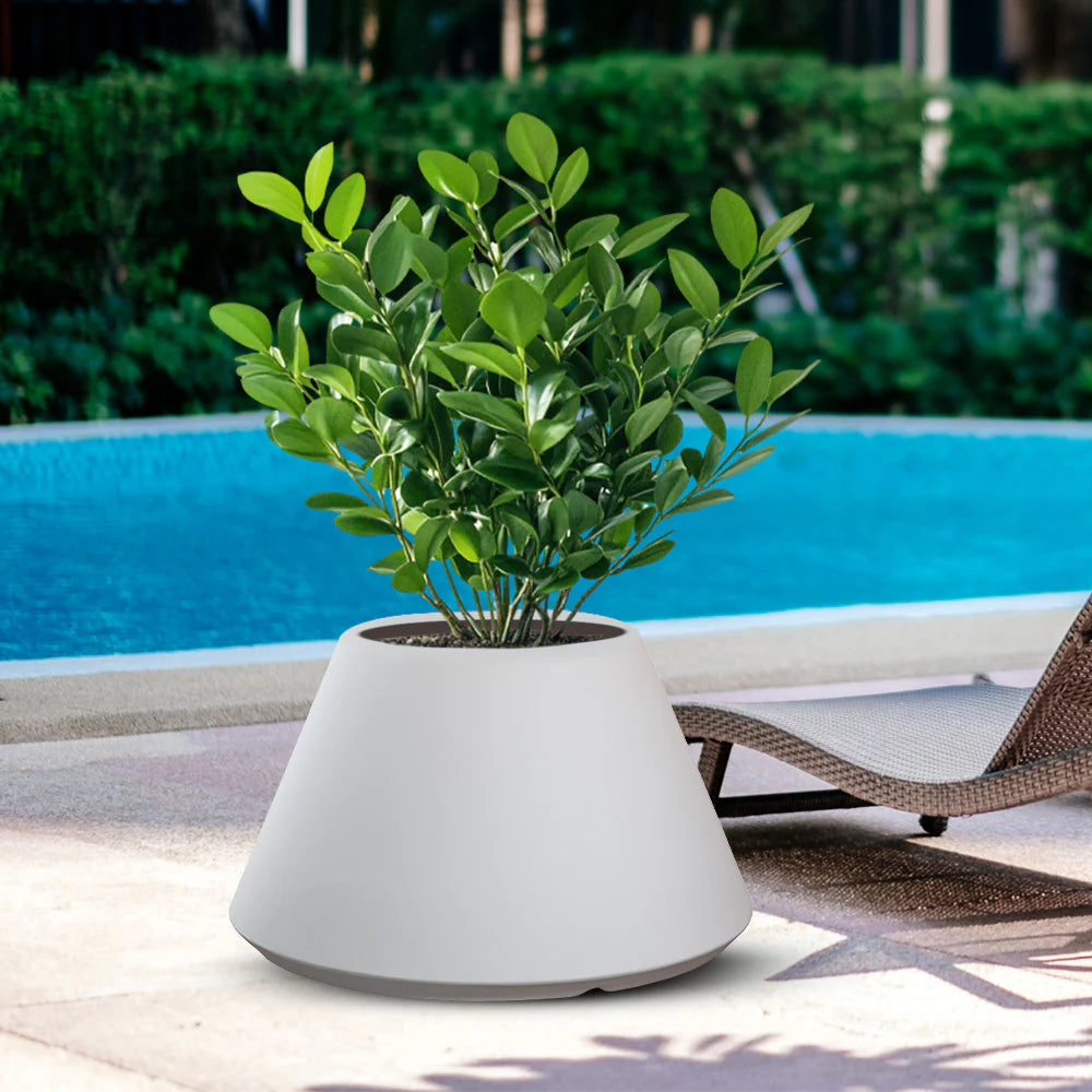 Vaso in resina da esterno interno per piante tondo conico design d.60x35h Stromboli white