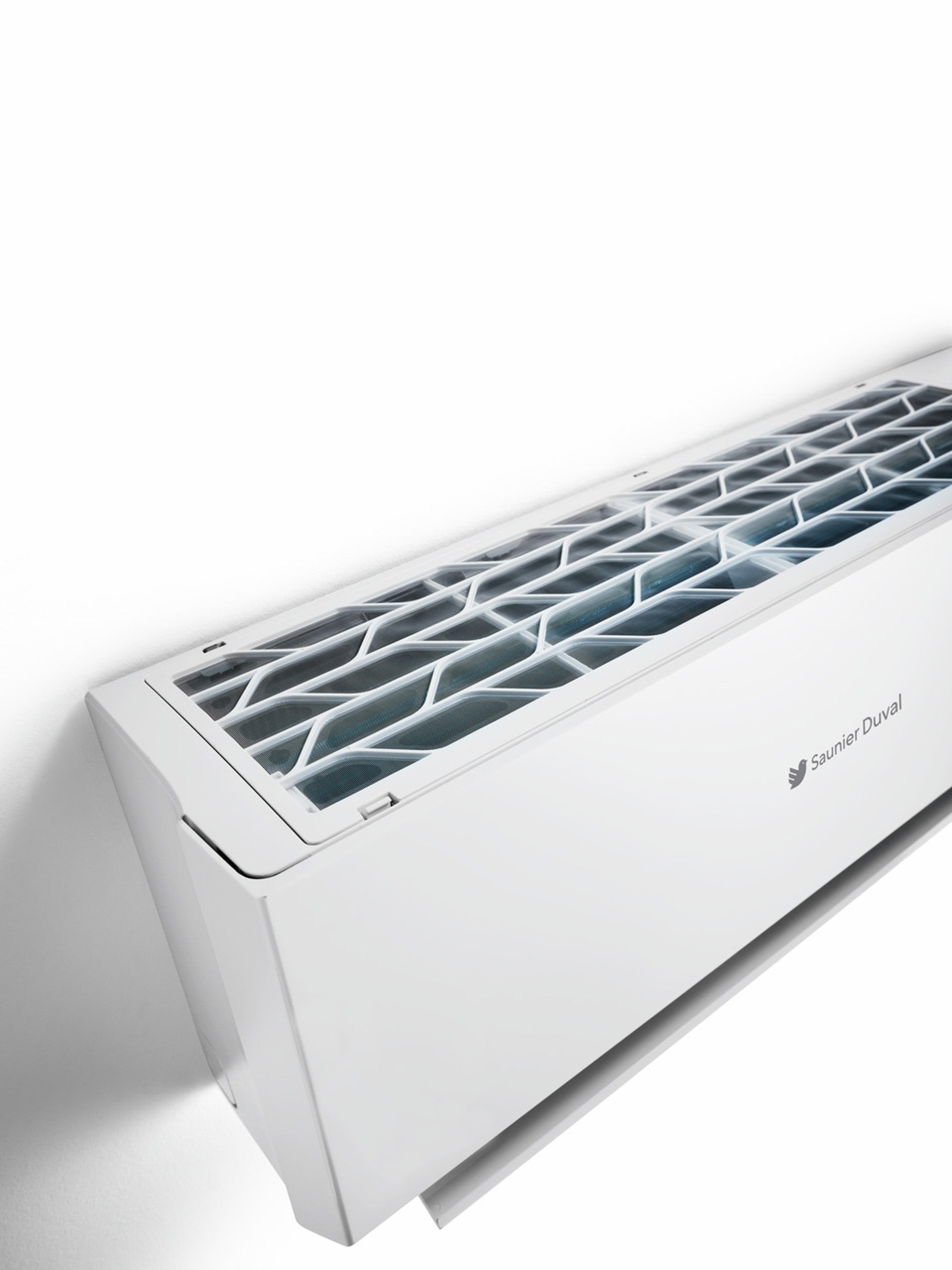 Air conditioner Hermann Saunier Duval VivAir Max 12000 Btu SDHP 1-035 WN R-32 built-in Wi-Fi