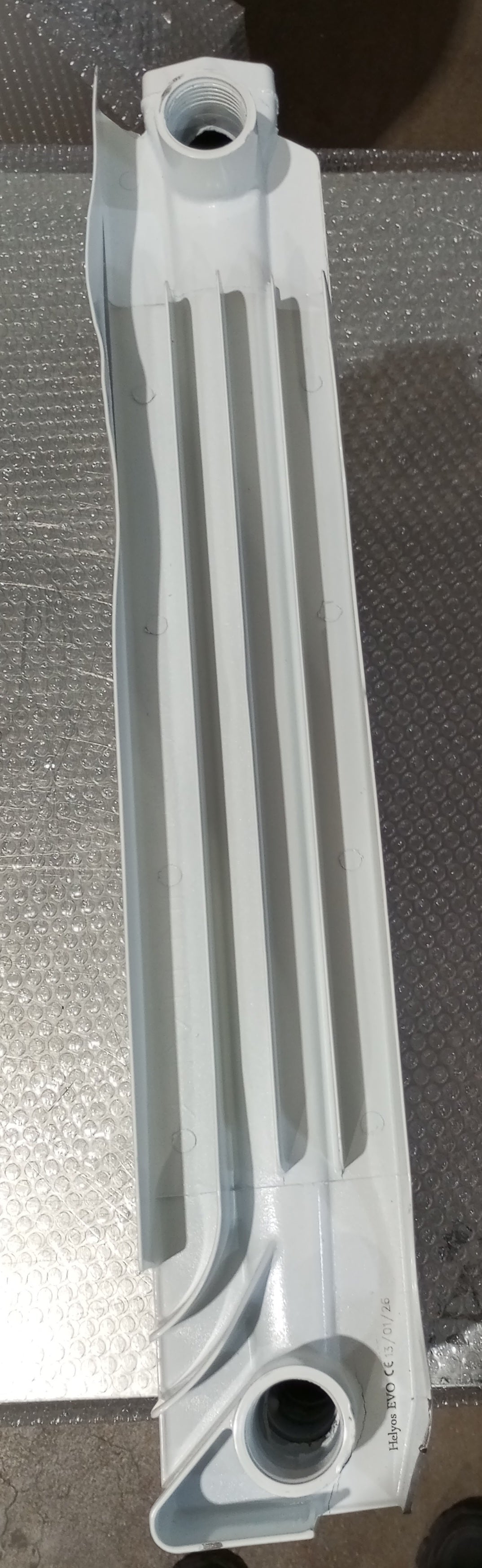 Radiatori 2000 Helyos Evo aluminium radiator 5 elementen hart-op-hart 500 mm
